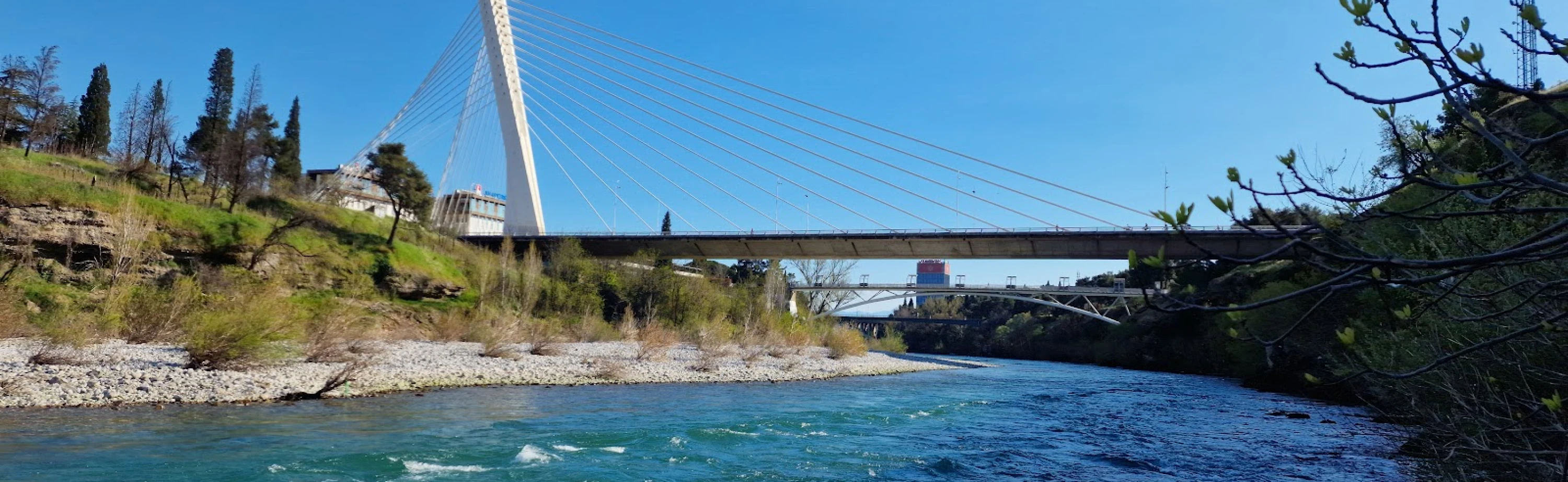 Podgorica car hire pickup locations including airport terminal and city centre office